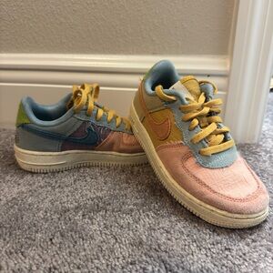 Girls Nike sneakers